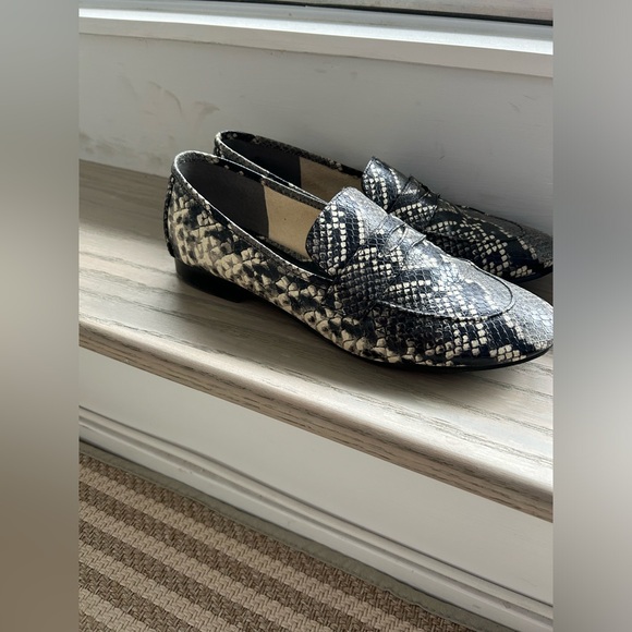 Marc Fisher Snakeskin Flats - Picture 6 of 8